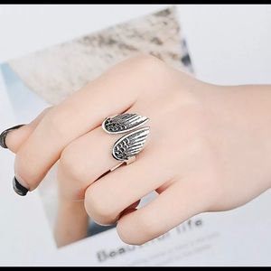 Double Angel Wings Silver Metal Adjustable Ring